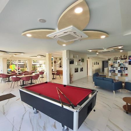 Hotel Palazzi Gabicce Mare Ngoại thất bức ảnh