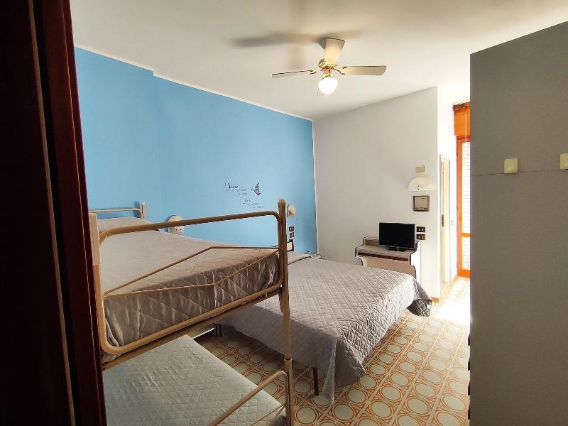 Hotel Palazzi Gabicce Mare Ngoại thất bức ảnh