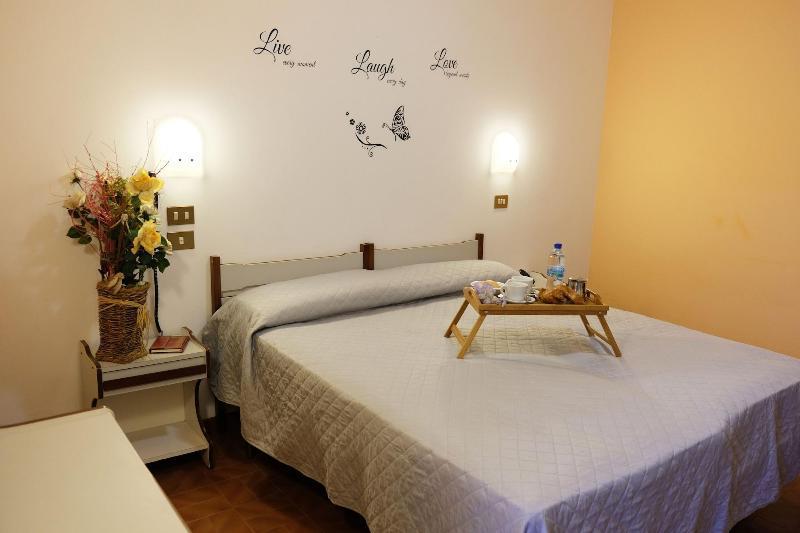 Hotel Palazzi Gabicce Mare Ngoại thất bức ảnh